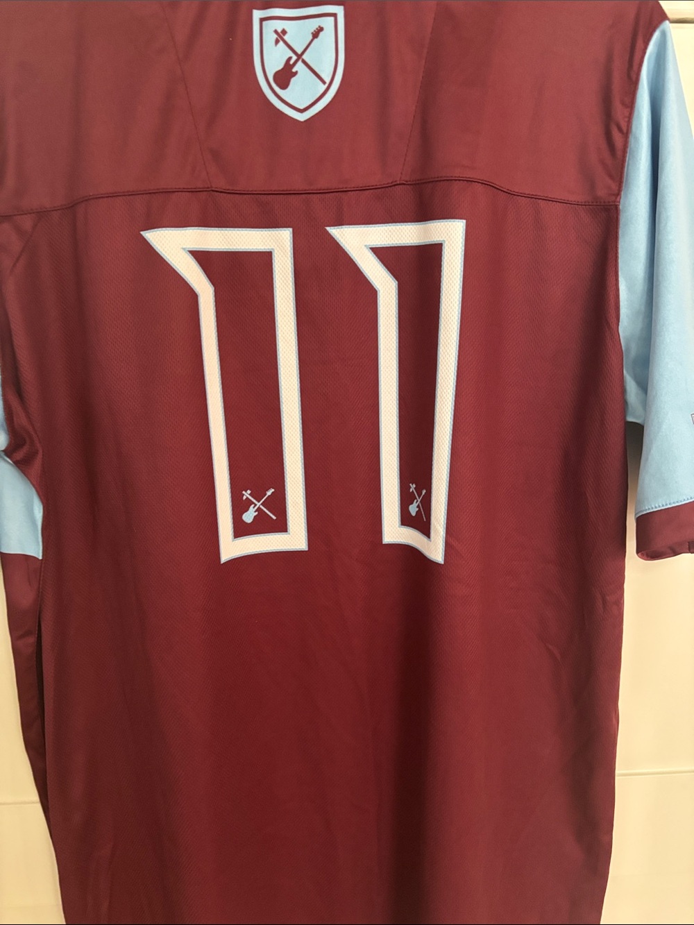 Men's Football Shirt in Claret and Sky - Picture 3 of 4